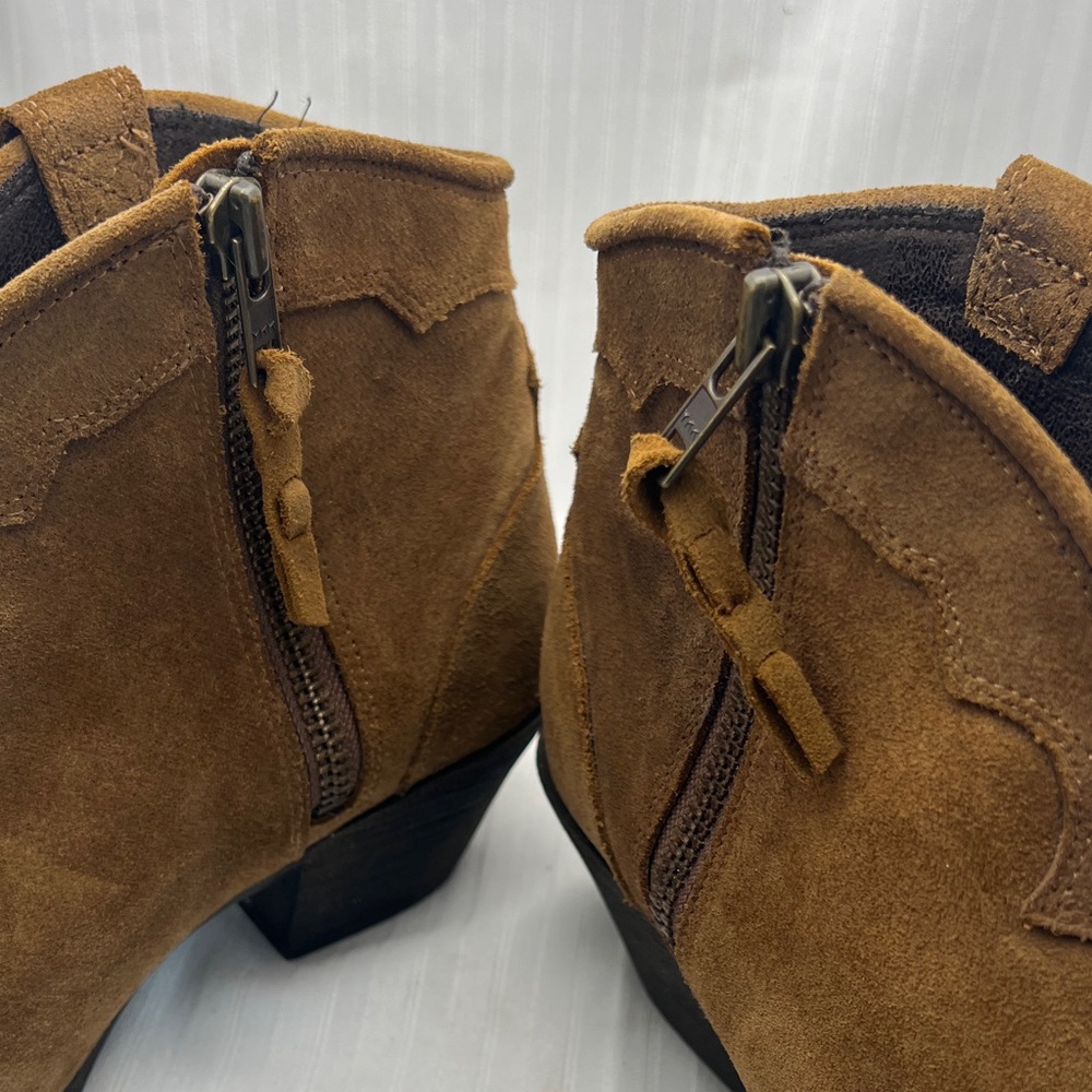 ARIAT Brown Suede Ankle Boots Women’s Size 9 - Picture 4 of 16